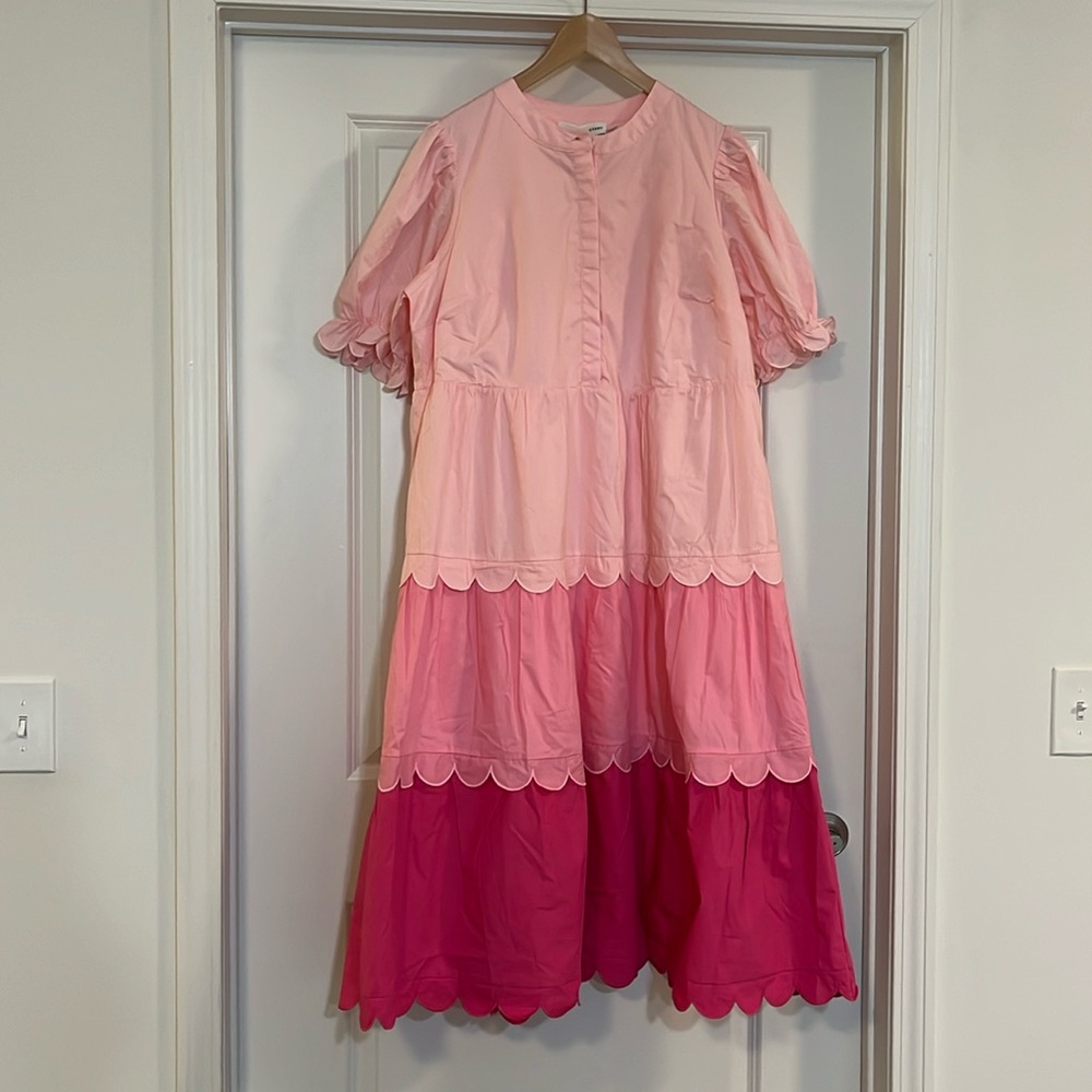NWT English Factory Pink Multi Tier Scalloped Womens Dress Size 1X